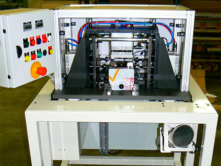 photo d'une machine spéciale emmanchement conception Concept Automation